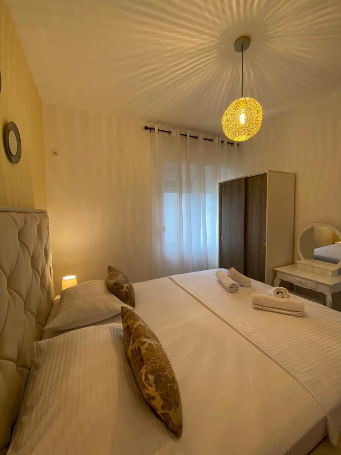 Apartmens Xhenis Lux 乌尔齐尼 外观 照片